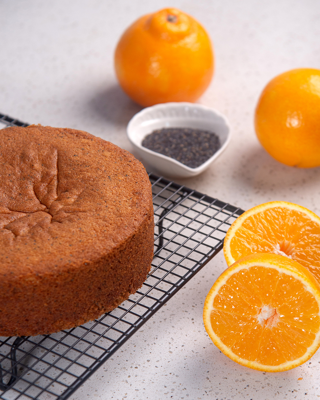 TORTA DE NARANJA CON AMAPOLA