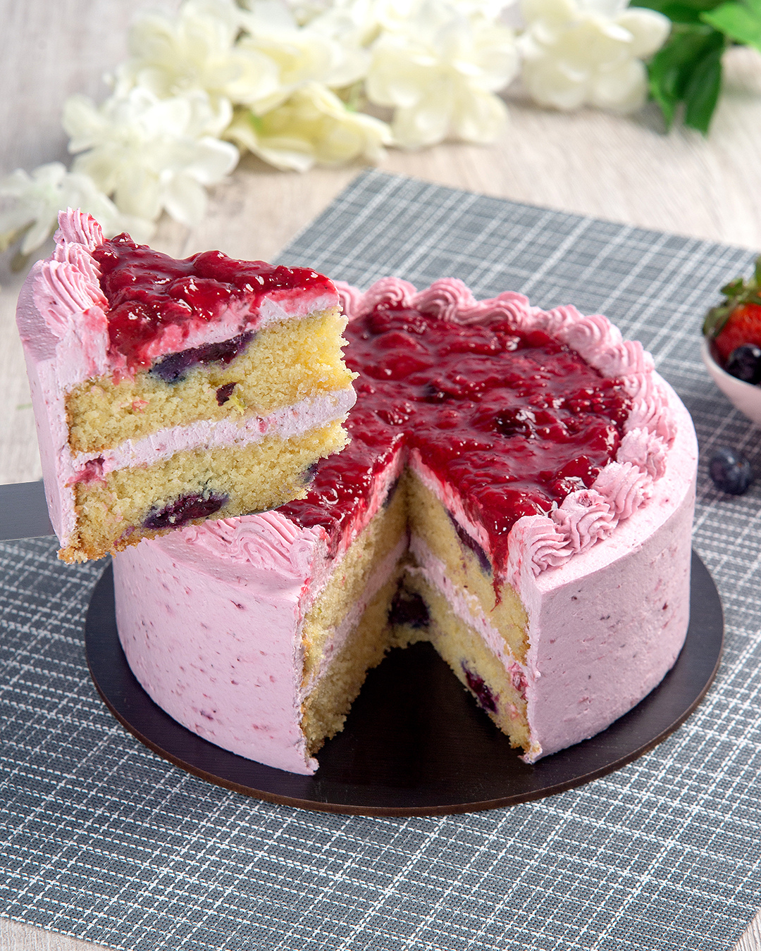 TORTA DE FRUTOS ROJOS